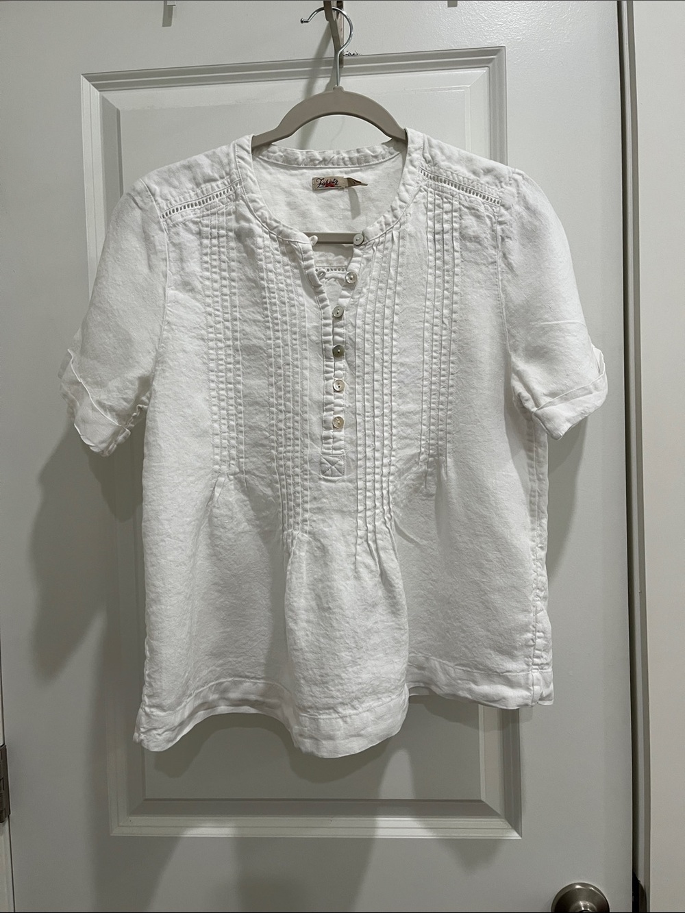 Faherty White Pintuck Button-Front Linen Top